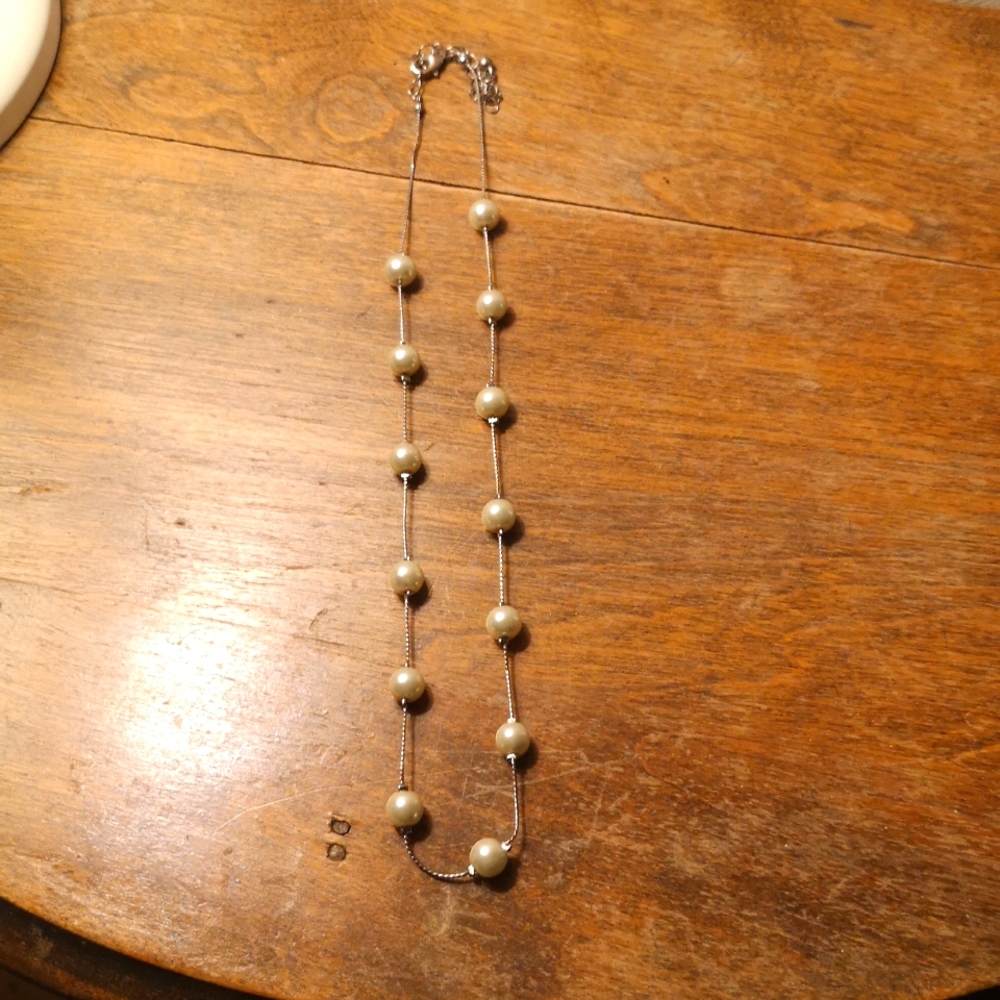 Pearl necklace